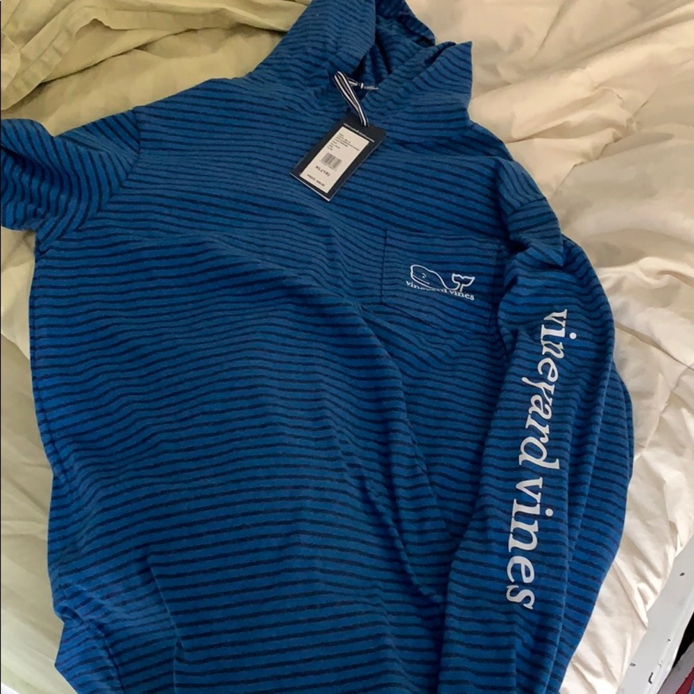 Boys hooded t shirt